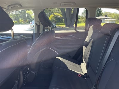 2022 Jeep Grand Cherokee Laredo