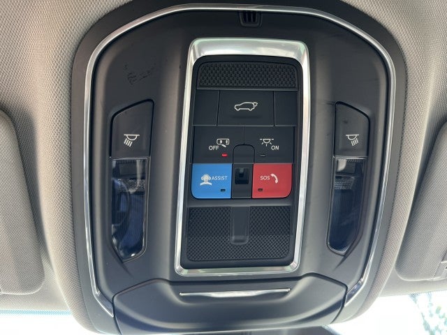 2022 Jeep Grand Cherokee Laredo