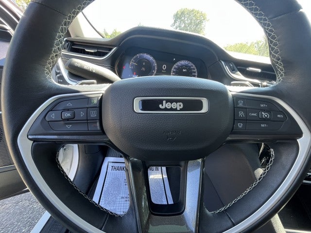 2022 Jeep Grand Cherokee Laredo