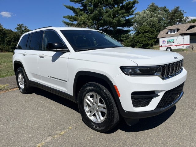 2022 Jeep Grand Cherokee Laredo