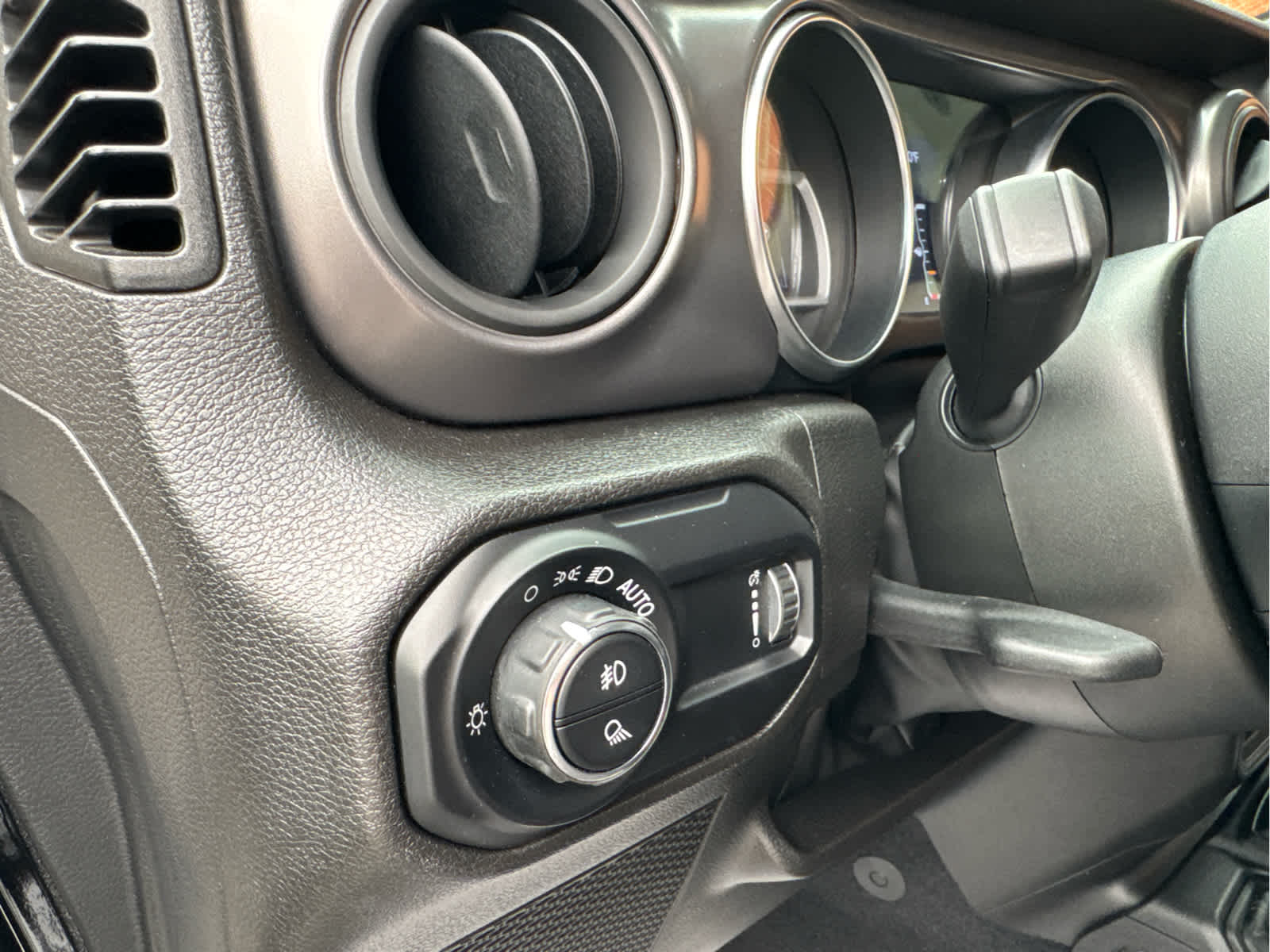 2023 Jeep Gladiator Willys 4x4