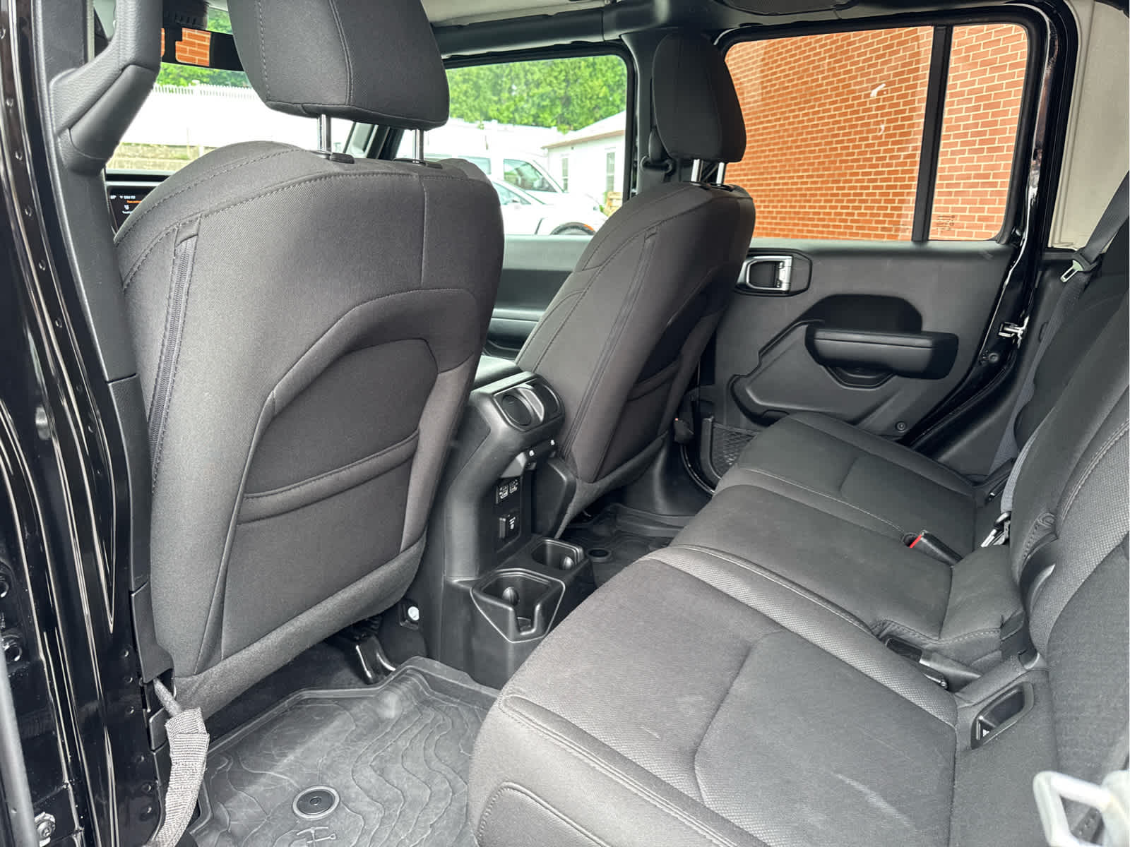 2023 Jeep Gladiator Willys 4x4