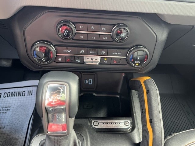 2022 Ford Bronco Base