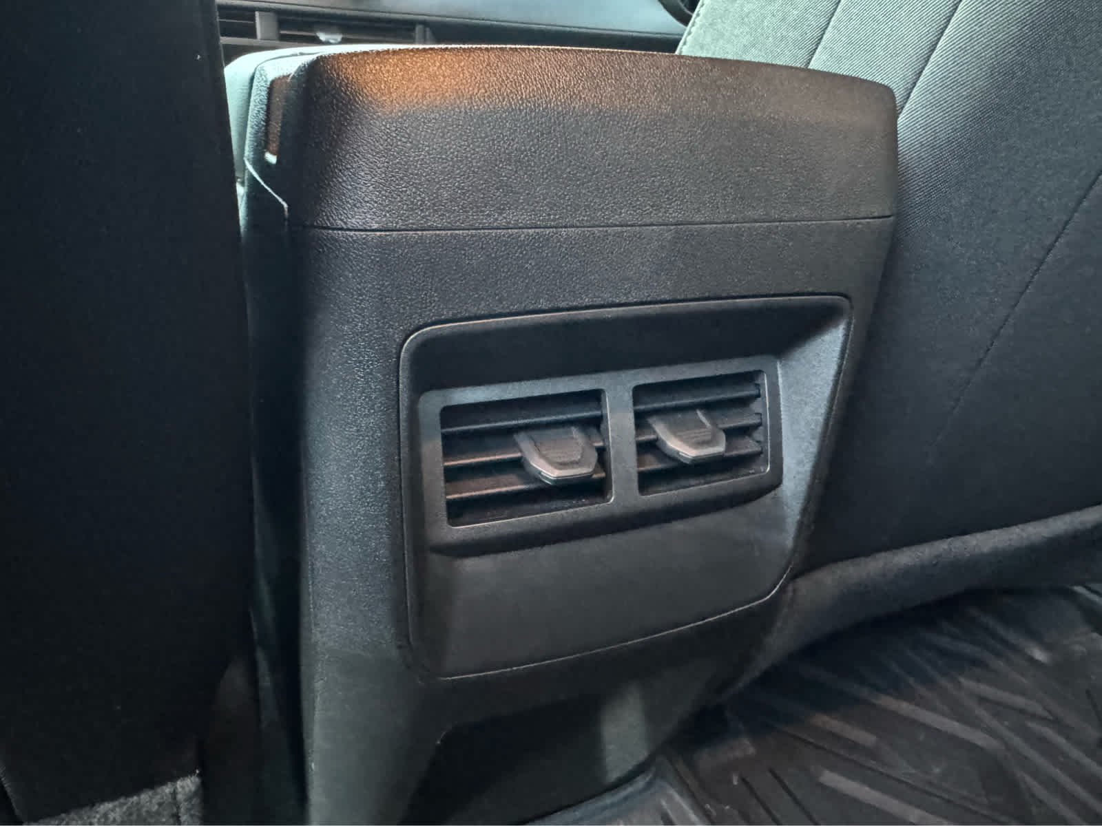 2024 Chevrolet Colorado Trail Boss - Photo 34