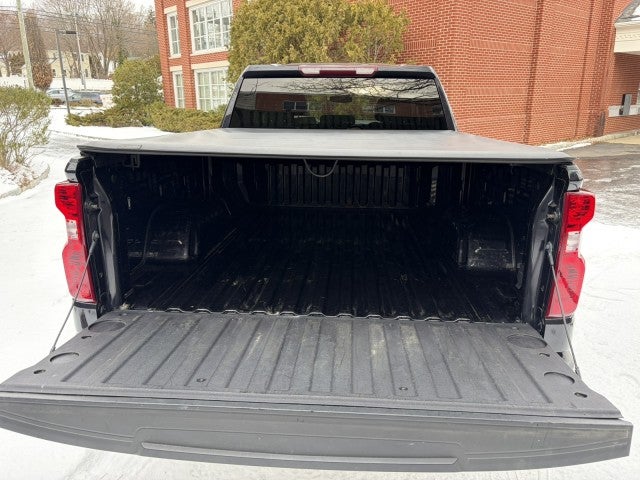 2022 Chevrolet Silverado 1500 LT (2FL)