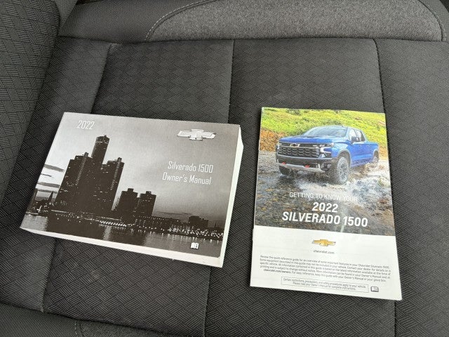 2022 Chevrolet Silverado 1500 LT (2FL)