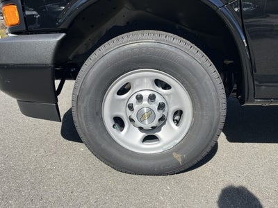 2025 Chevrolet Express Cargo 2500 WT