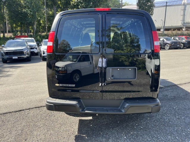 2025 Chevrolet Express Cargo 2500 WT