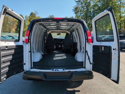 2025 Chevrolet Express Cargo 2500 WT