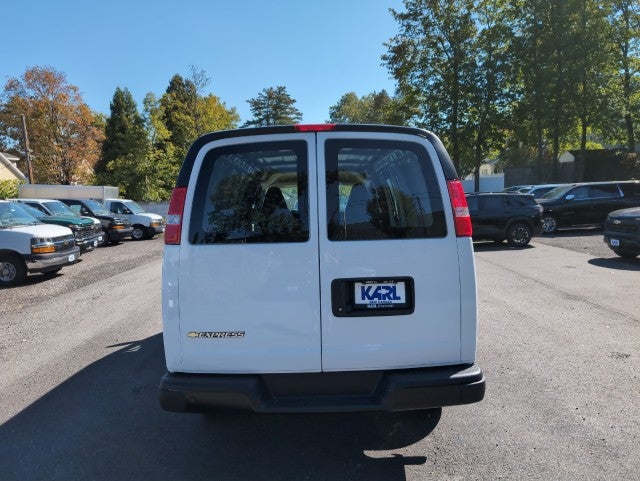 2025 Chevrolet Express Cargo 2500 WT