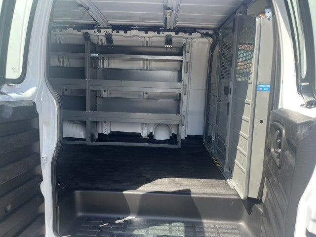 2024 Chevrolet Express Cargo 3500 WT
