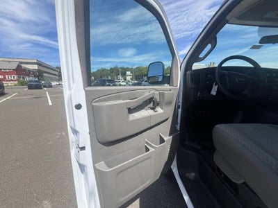 2024 Chevrolet Express Cargo 3500 WT