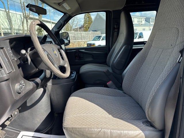 2014 Chevrolet Express Cargo 3500 1WT