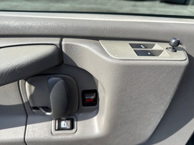 2014 Chevrolet Express Cargo 3500 1WT