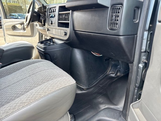 2014 Chevrolet Express Cargo 3500 1WT