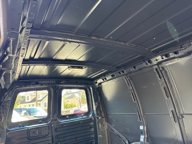 2014 Chevrolet Express Cargo 3500 1WT