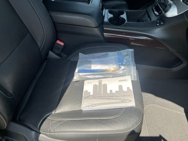2019 GMC Yukon SLT