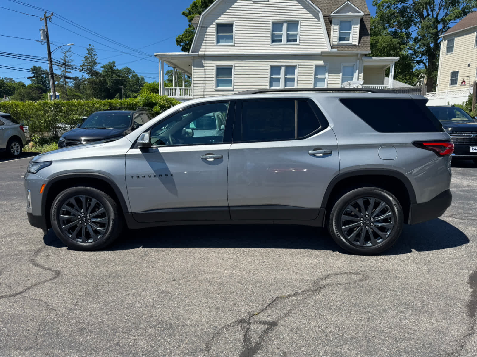 2023 Chevrolet Traverse RS