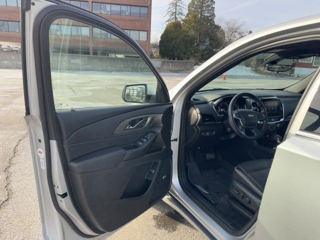 2022 Chevrolet Traverse Premier