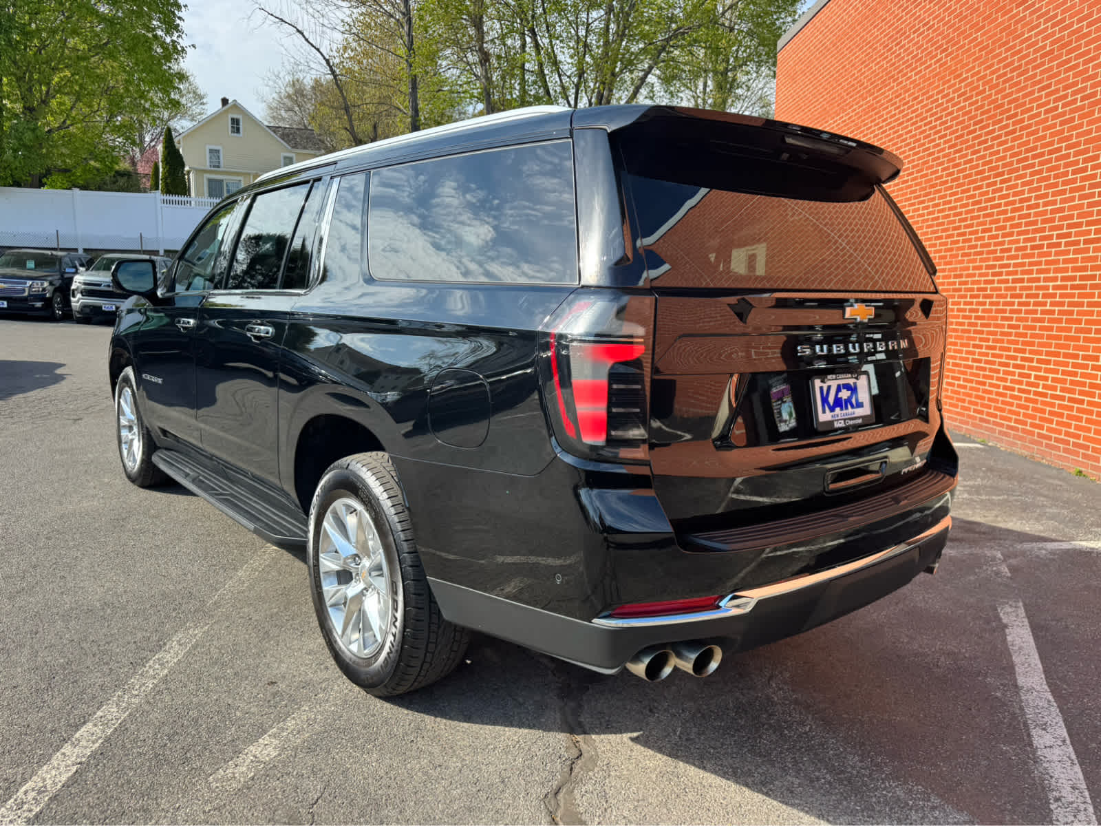 2025 Chevrolet Suburban Premier