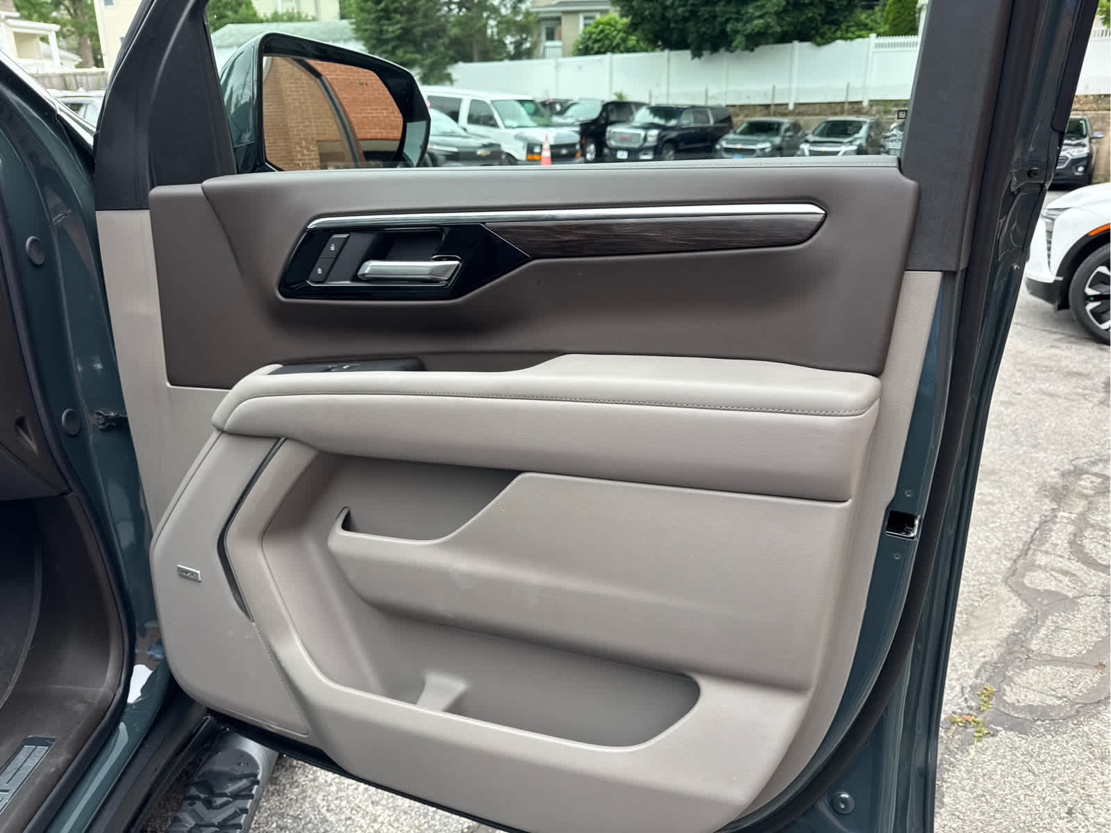 2025 Chevrolet Tahoe Z71