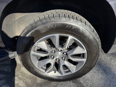 2022 Chevrolet Suburban LT