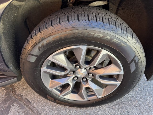 2022 Chevrolet Suburban LT