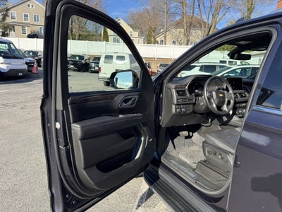 2022 Chevrolet Suburban LT