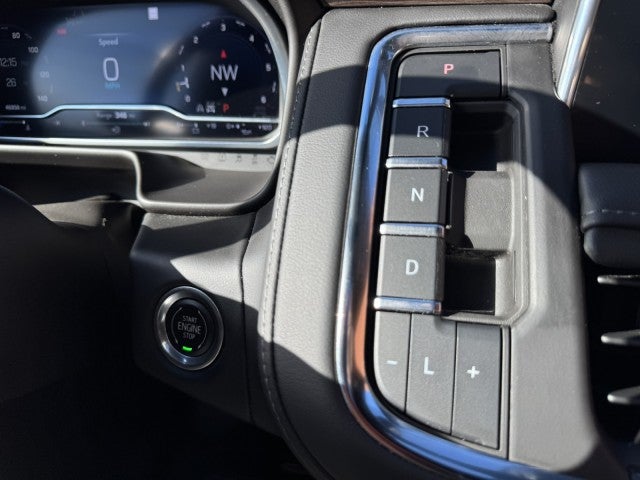 2022 Chevrolet Suburban LT