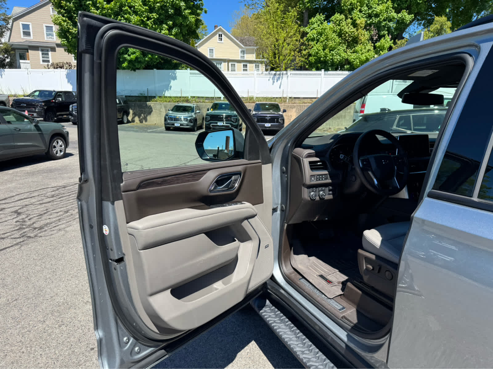 2023 Chevrolet Suburban Z71