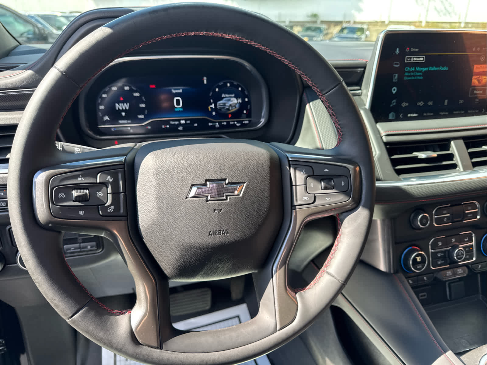 2024 Chevrolet Suburban RST - Photo 19