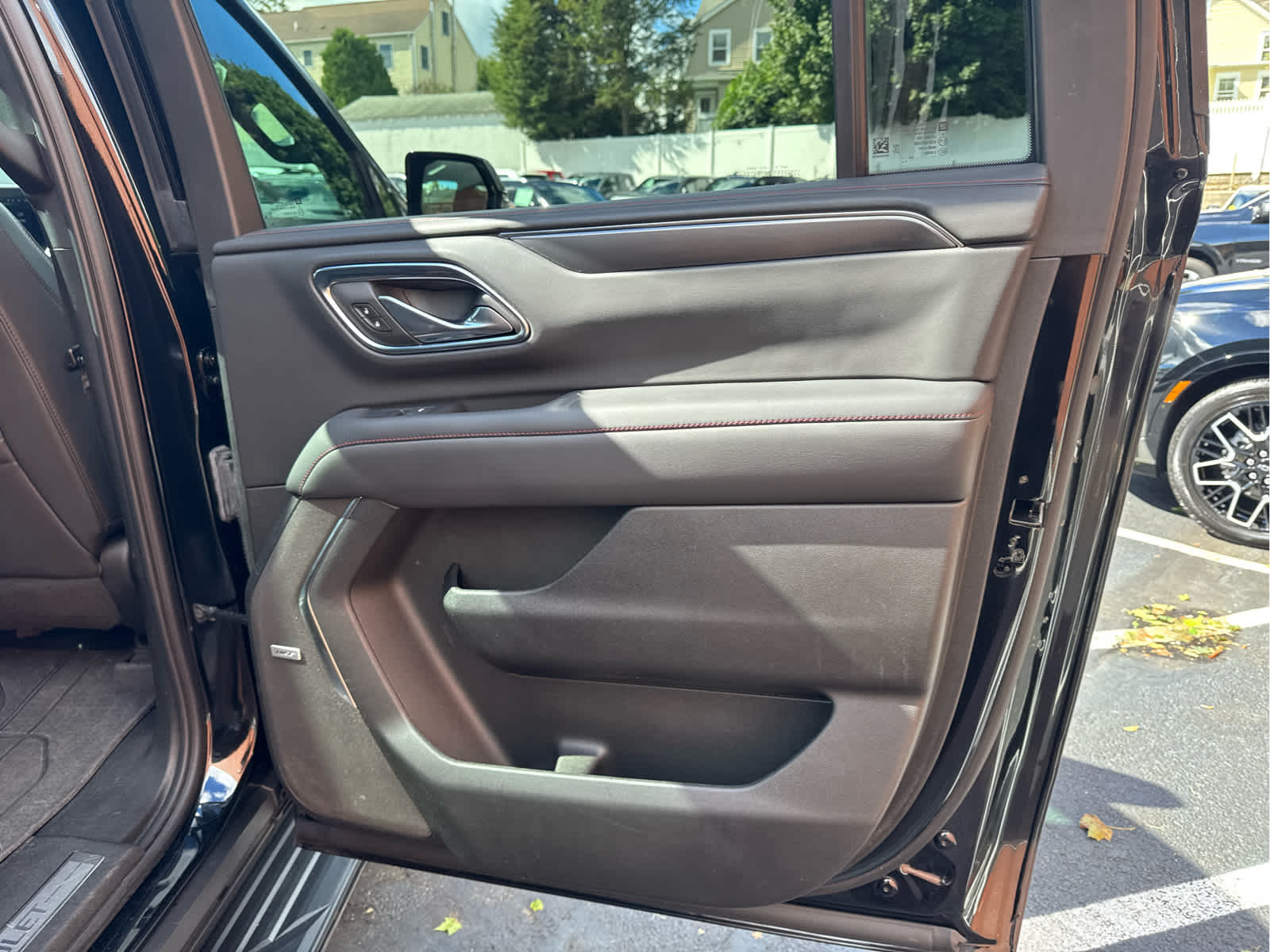 2024 Chevrolet Suburban RST - Photo 33