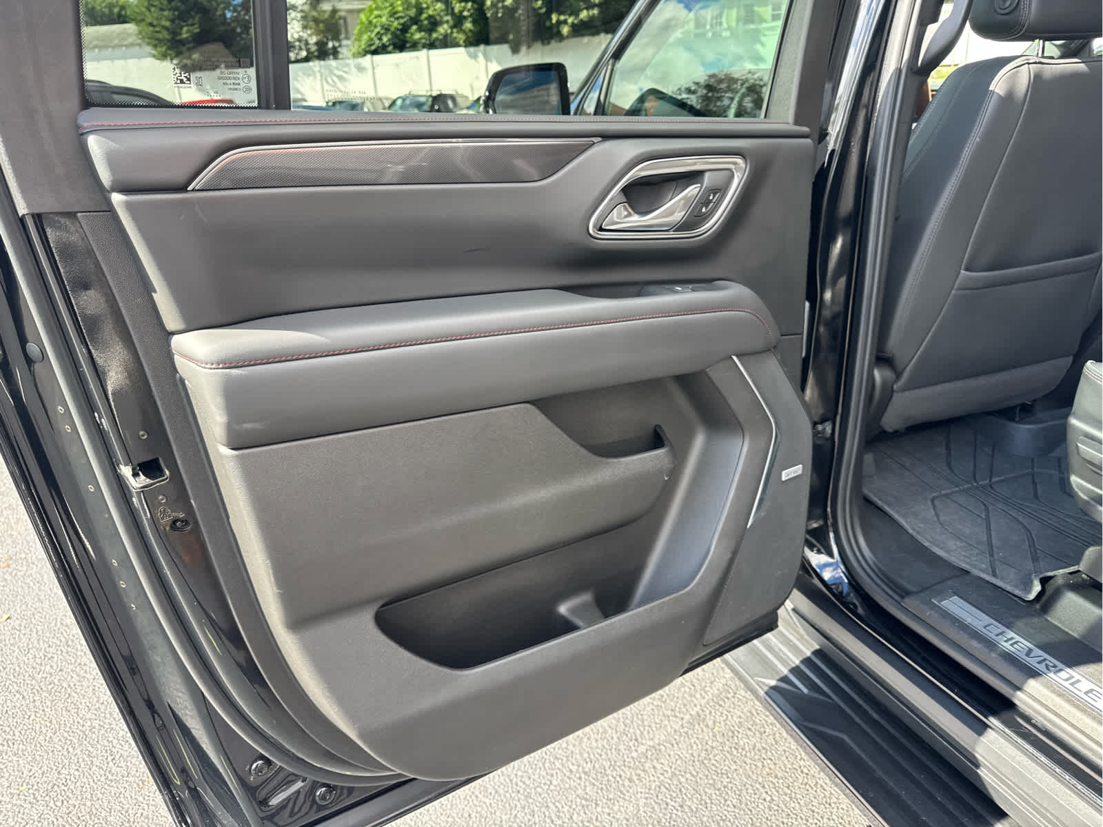 2024 Chevrolet Suburban RST - Photo 39