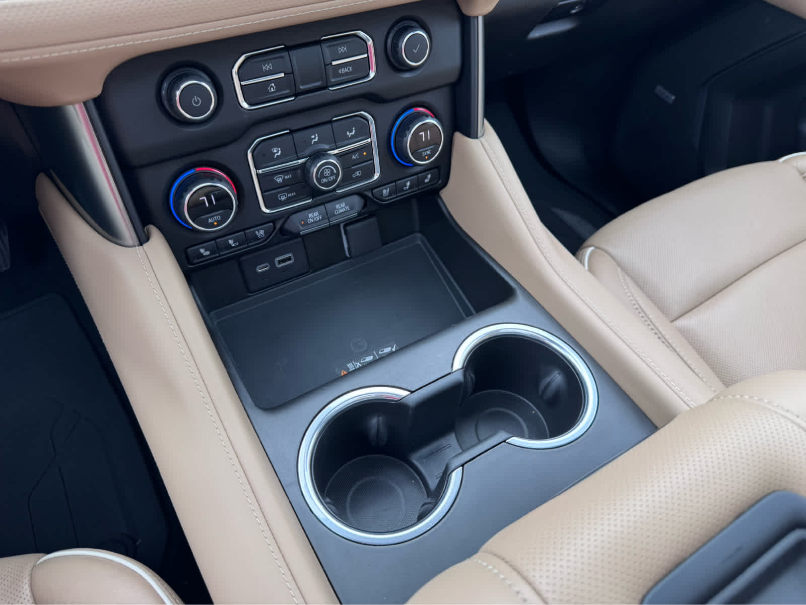 2021 Chevrolet Suburban Premier