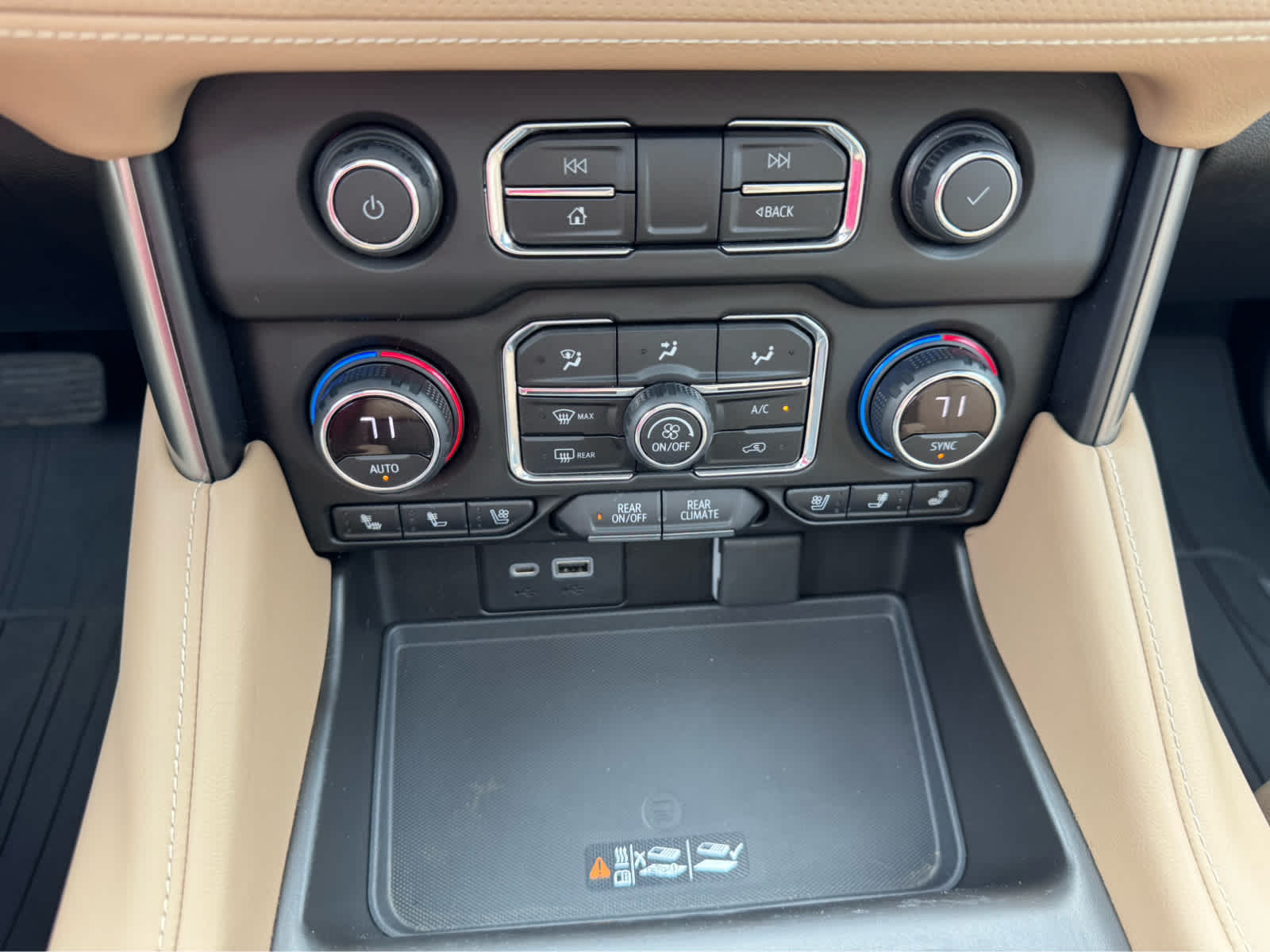 2021 Chevrolet Suburban Premier