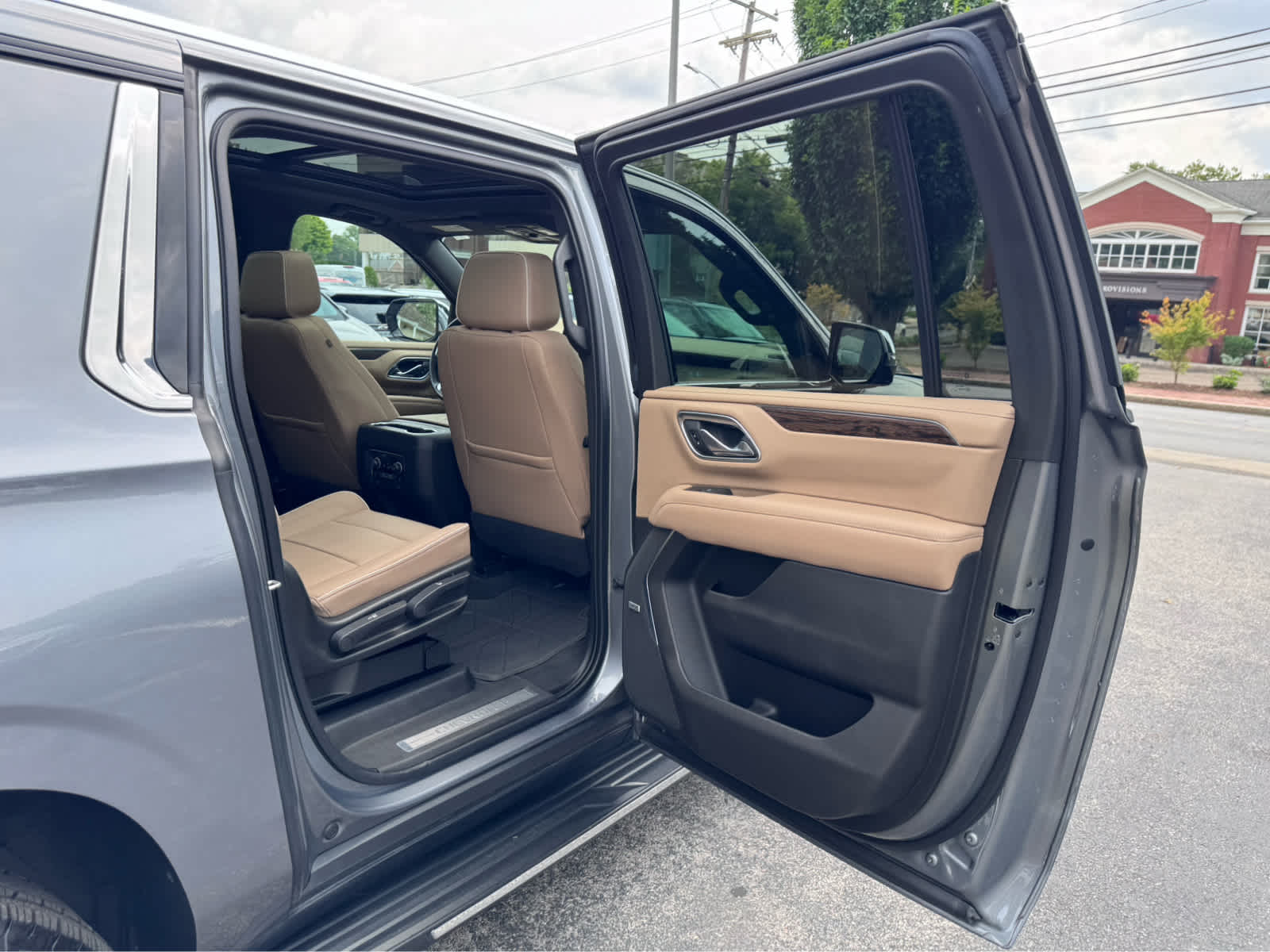 2021 Chevrolet Suburban Premier