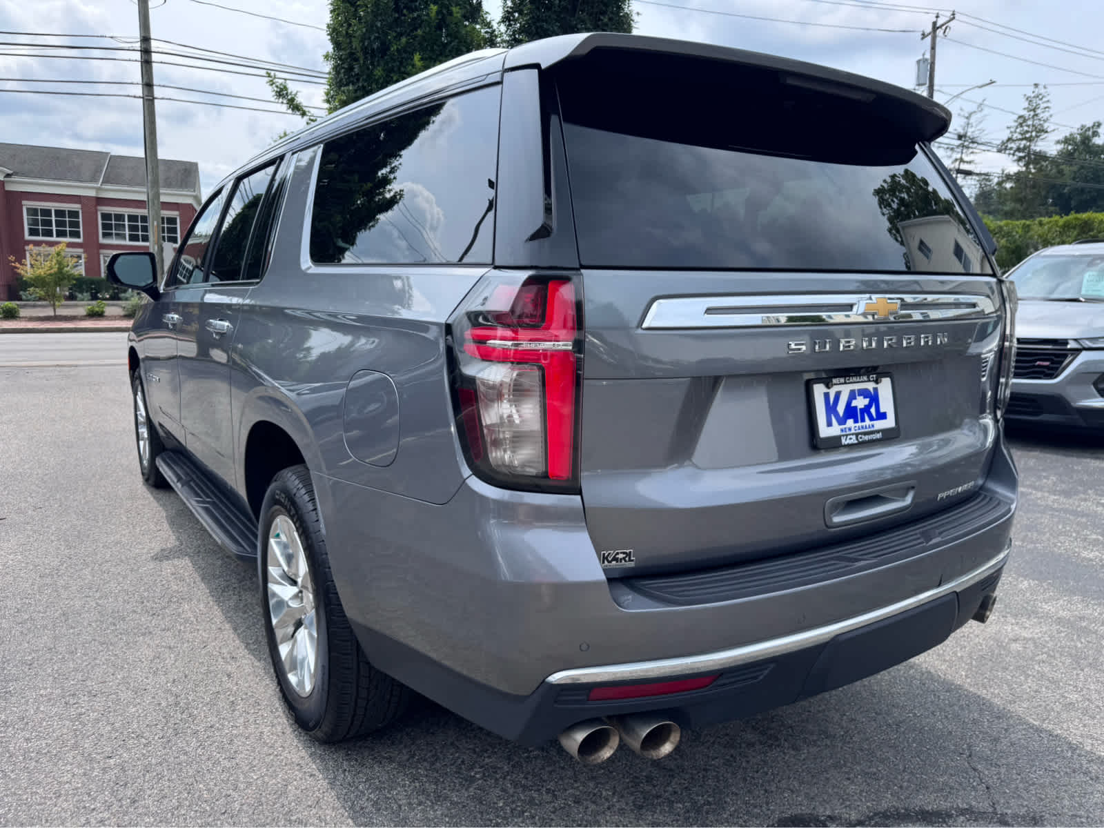 2021 Chevrolet Suburban Premier
