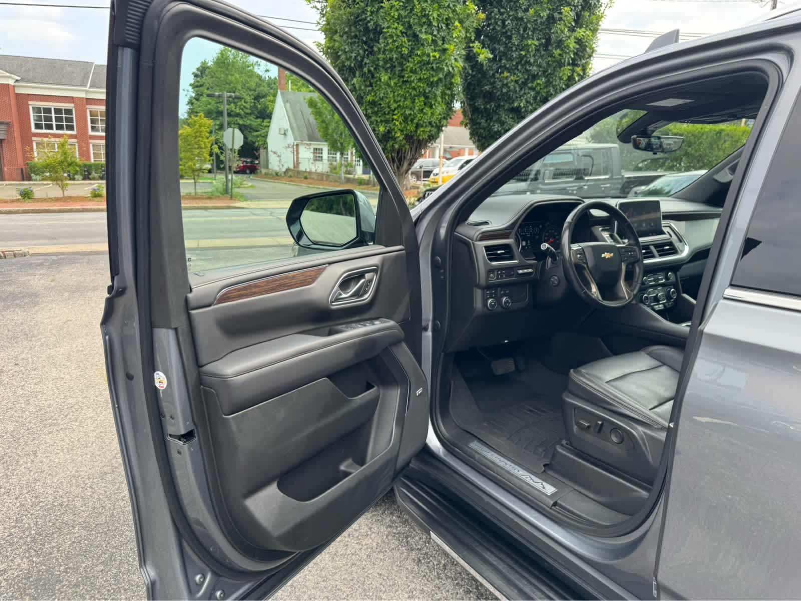2021 Chevrolet Suburban High Country