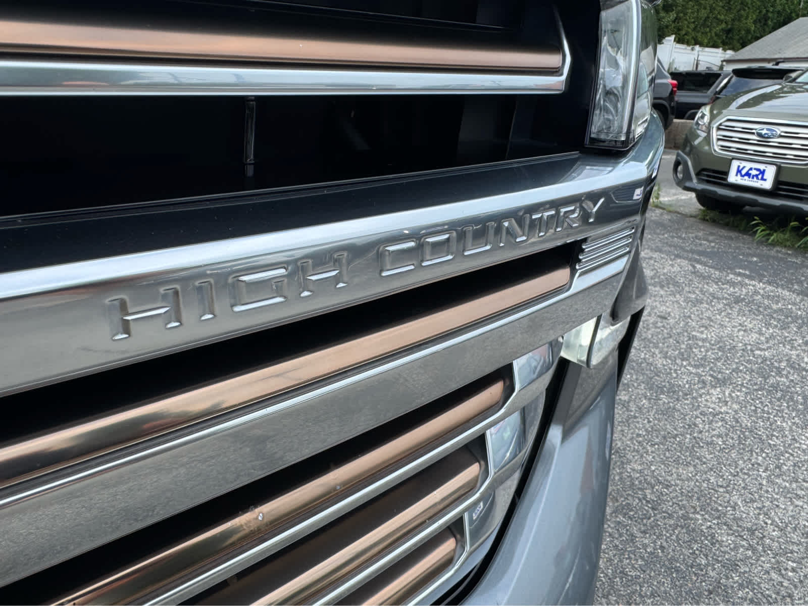 2021 Chevrolet Suburban High Country