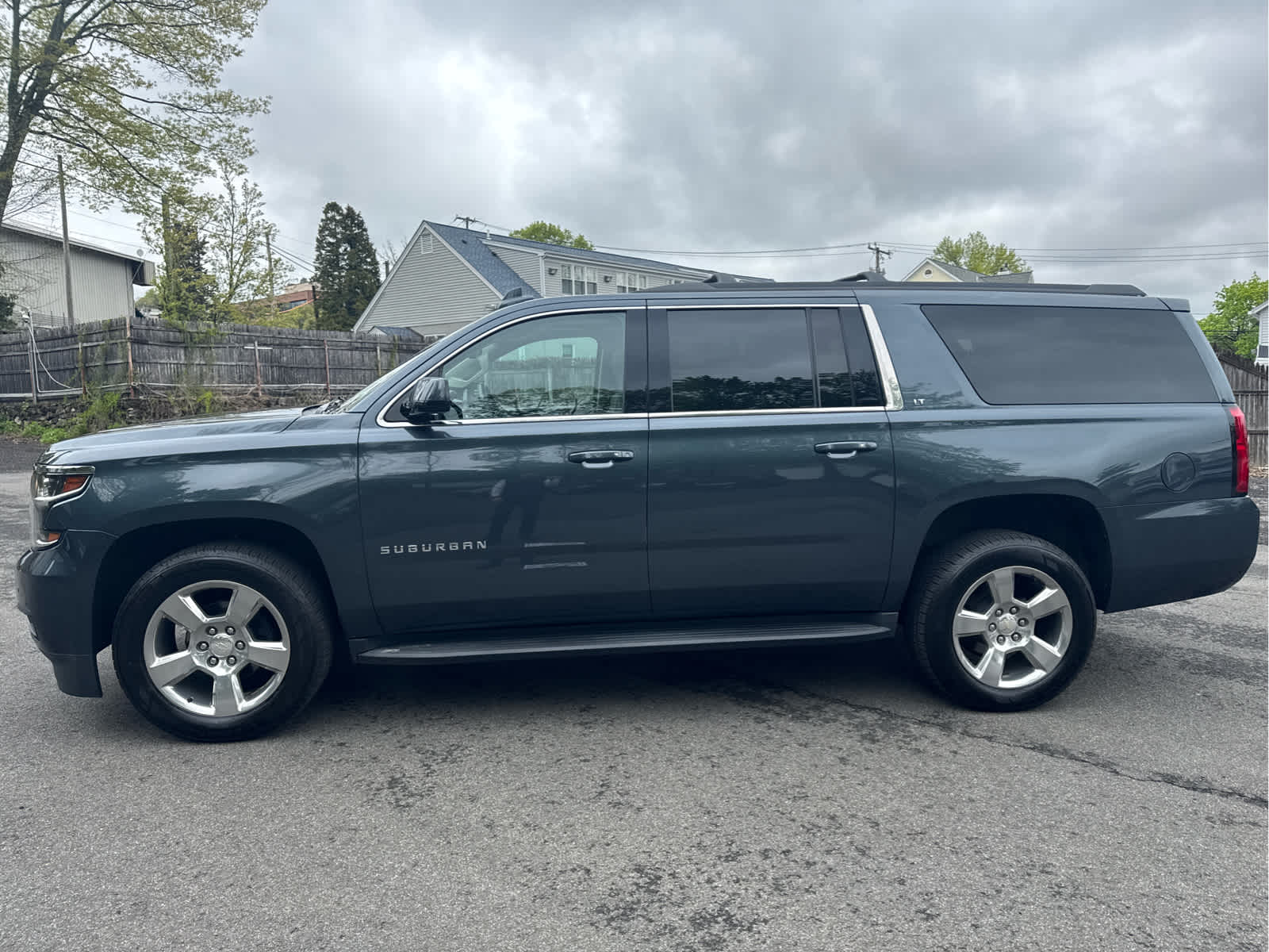 2020 Chevrolet Suburban LT