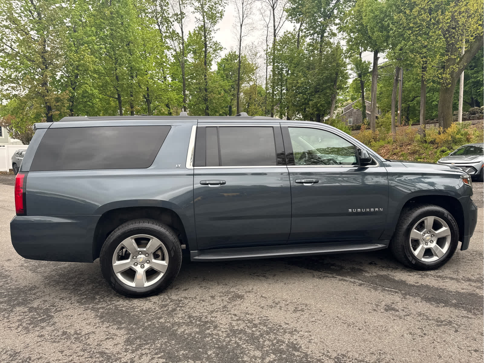2020 Chevrolet Suburban LT