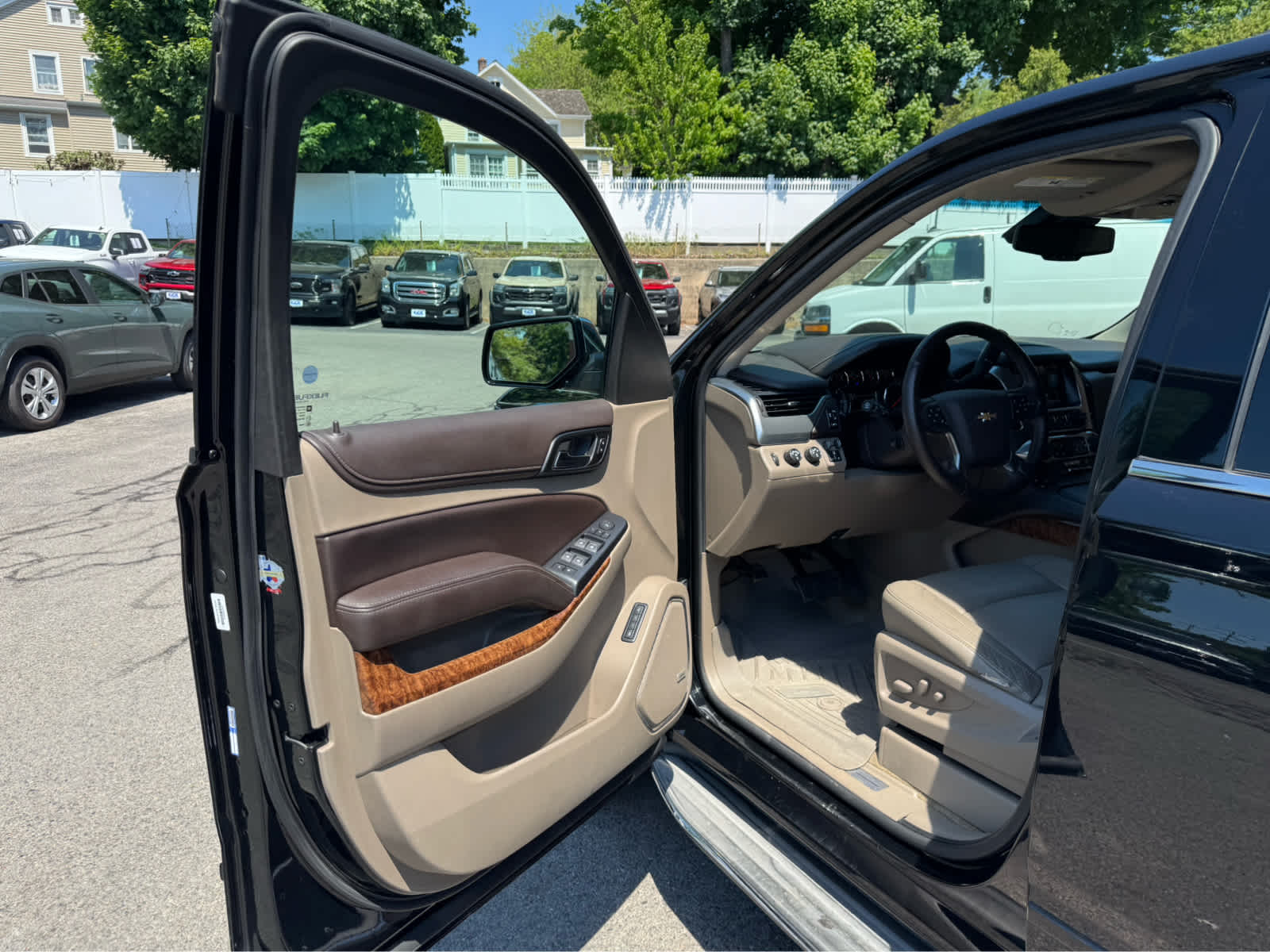 2015 Chevrolet Suburban LTZ