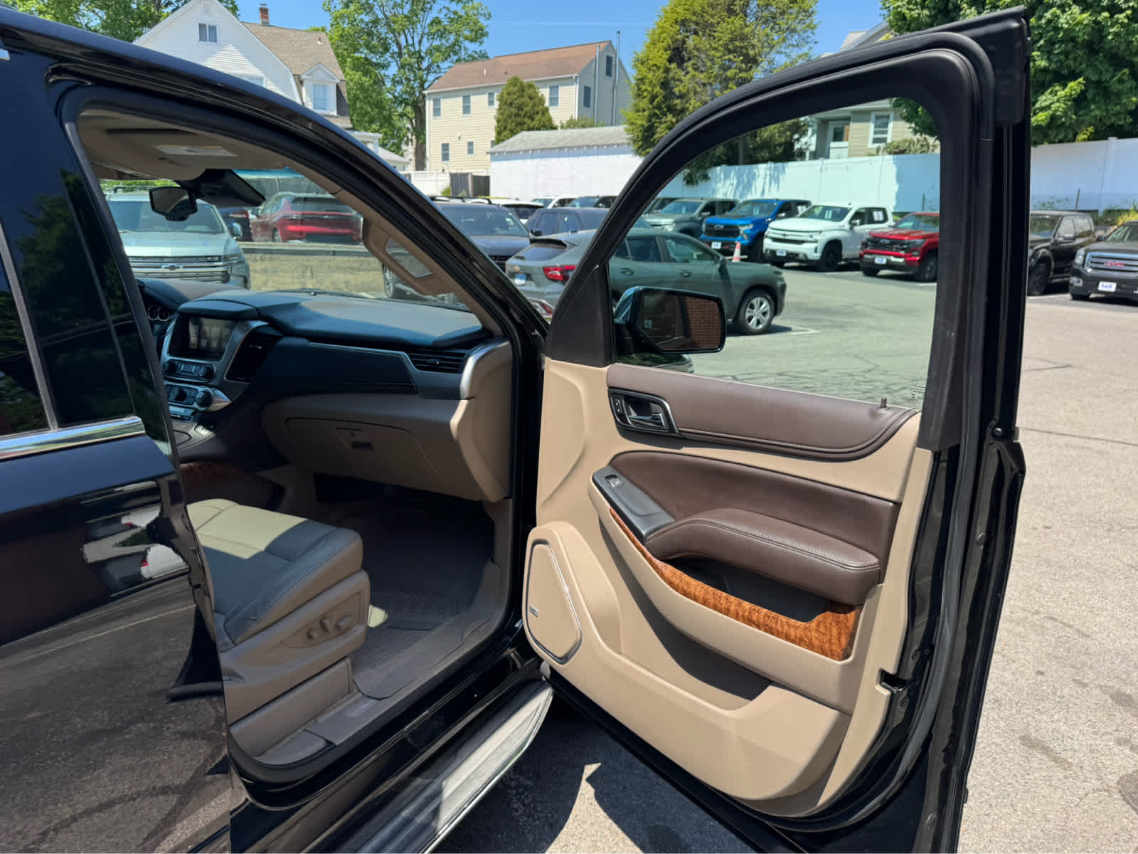 2015 Chevrolet Suburban LTZ