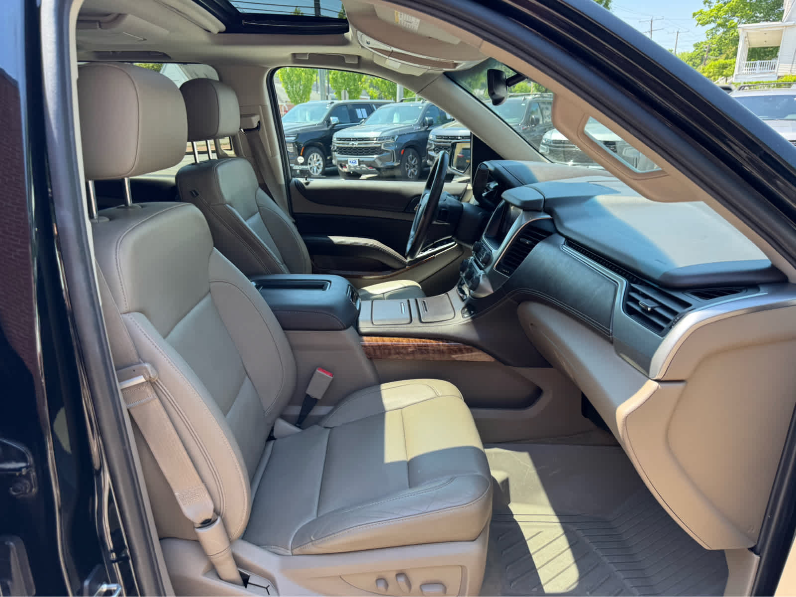 2015 Chevrolet Suburban LTZ