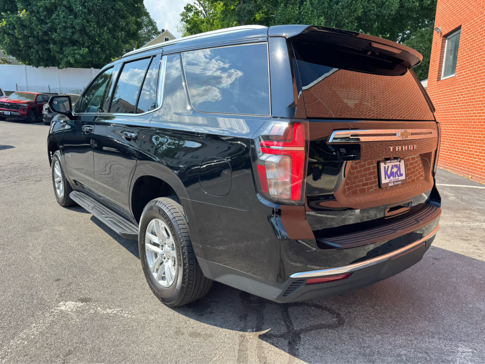 2023 Chevrolet Tahoe LS
