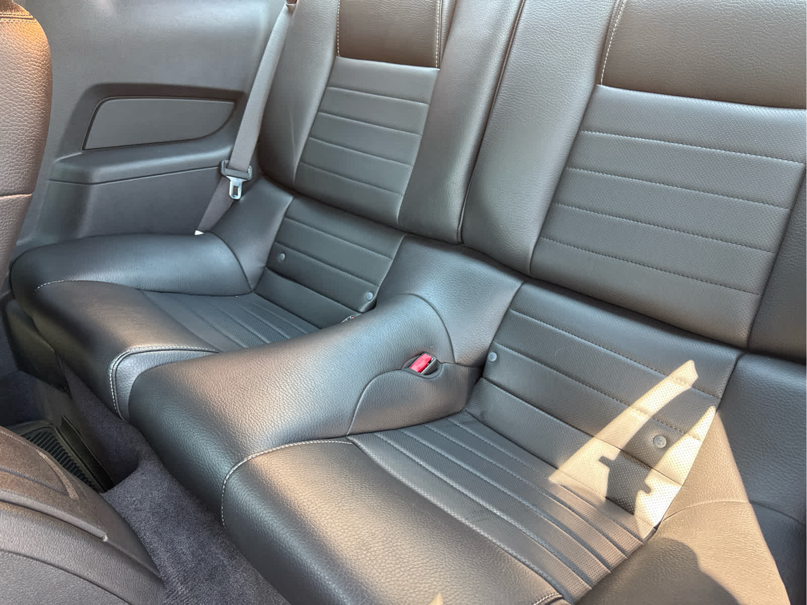 2011 Ford Mustang V6 Premium