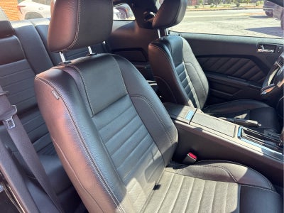 2011 Ford Mustang V6 Premium
