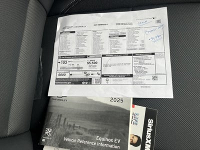 2025 Chevrolet Equinox EV LT