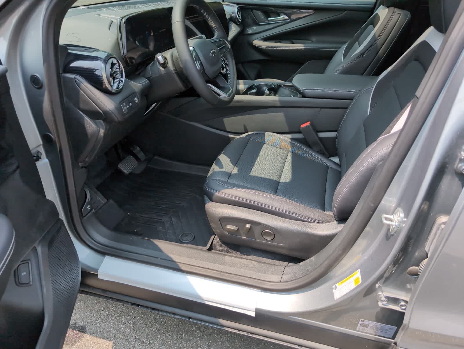 2025 Chevrolet Blazer EV LT