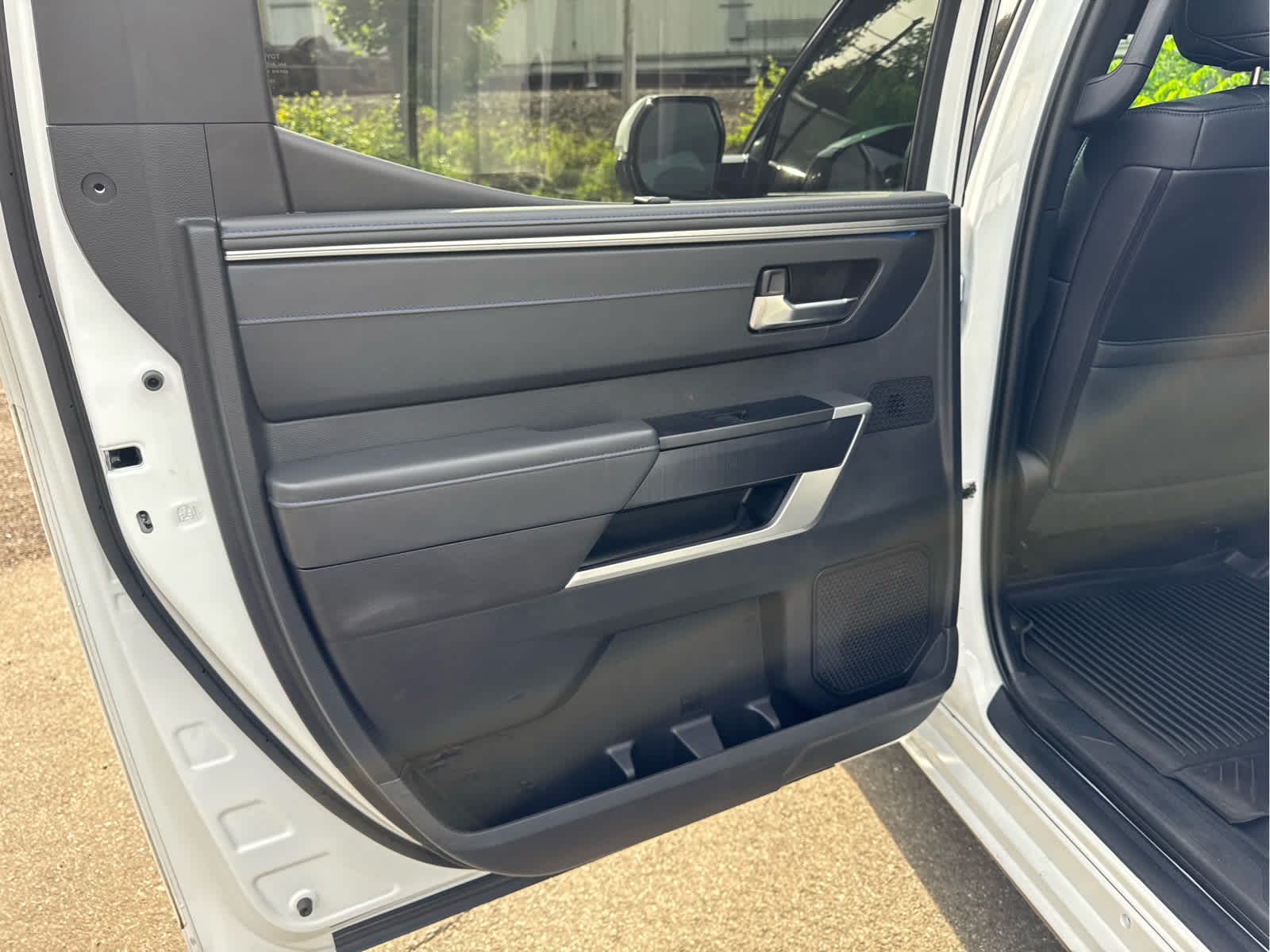 2023 Toyota Tundra 4WD Platinum Hybrid